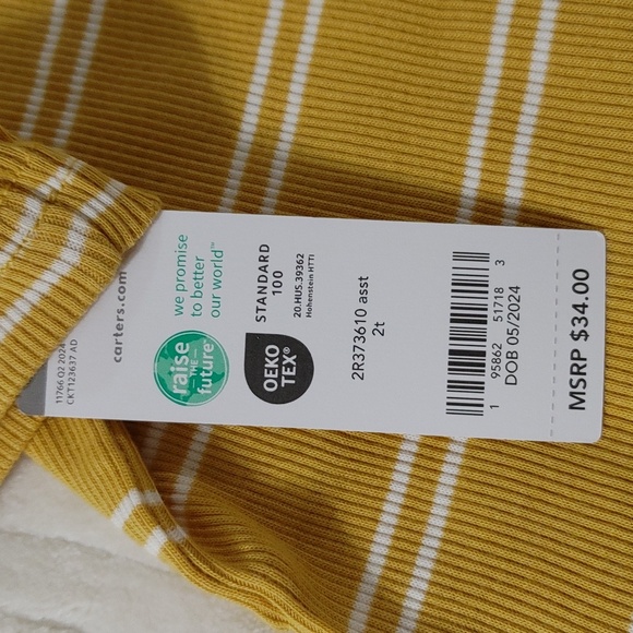 Carter's two-piece set boys toddler size 2t - Picture 9 of 9